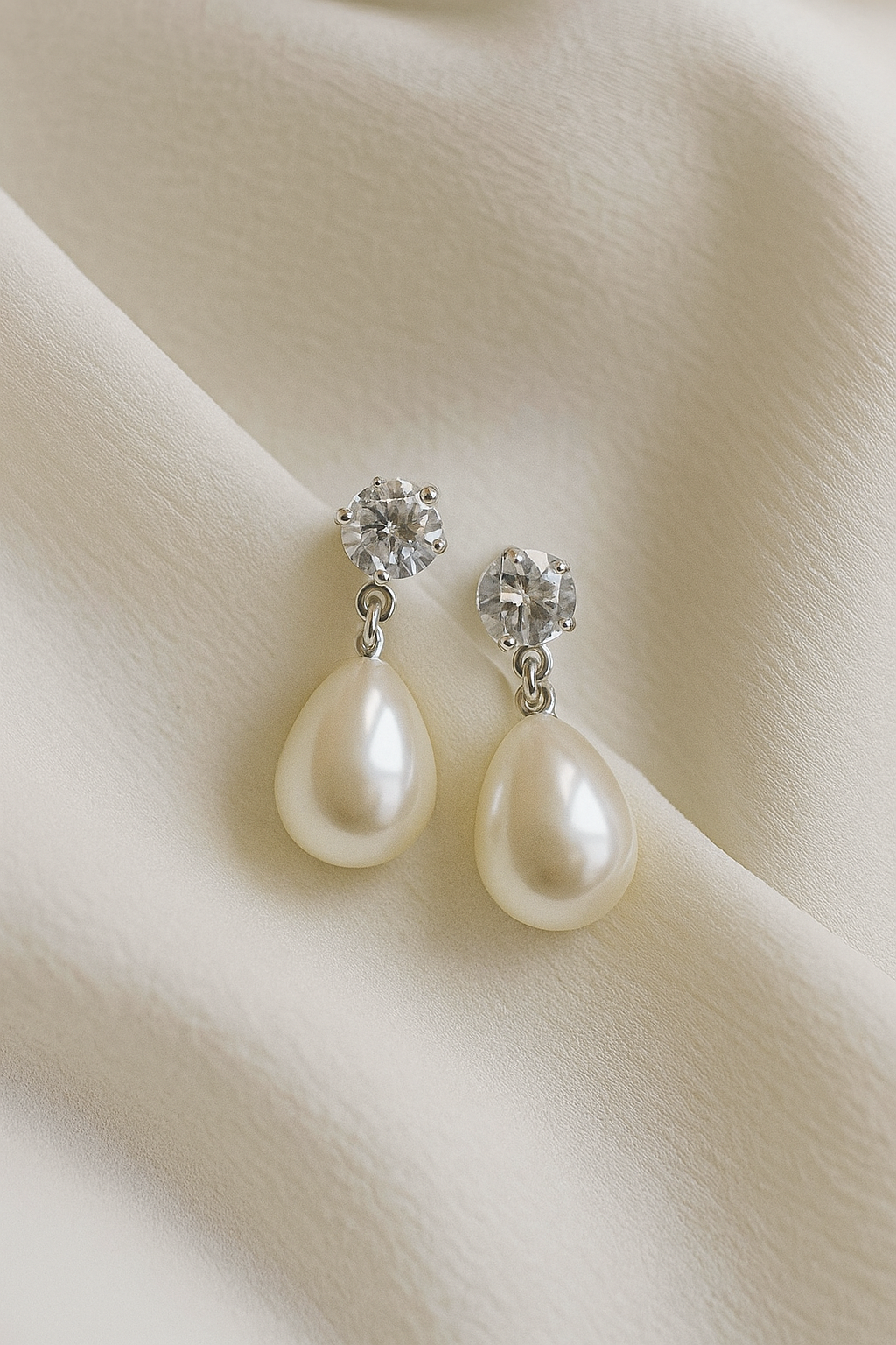 Noor Anti-Tarnish Mini Crystal Danglers