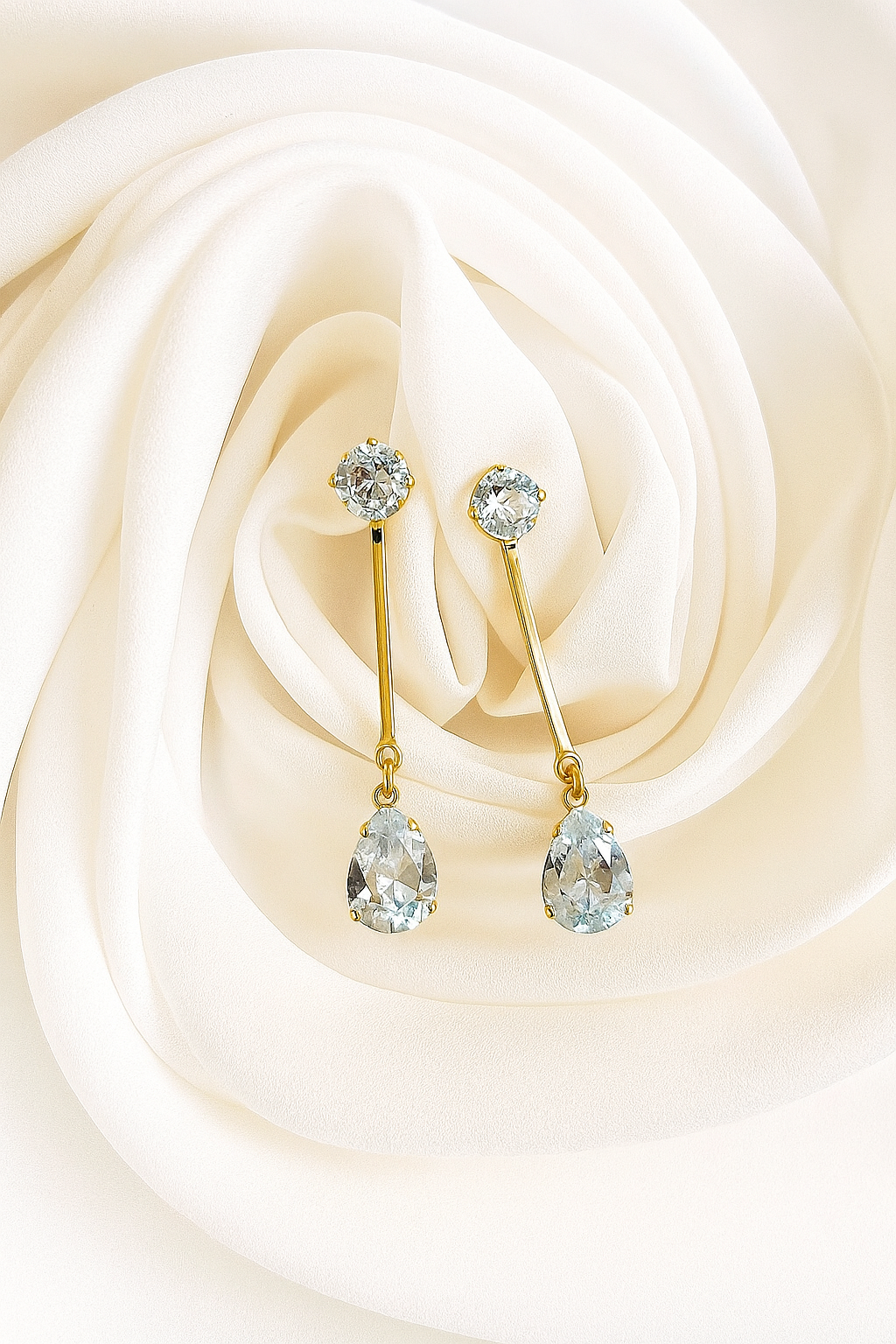 NOOR Anti-Tarnish Mini Crystal Danglers