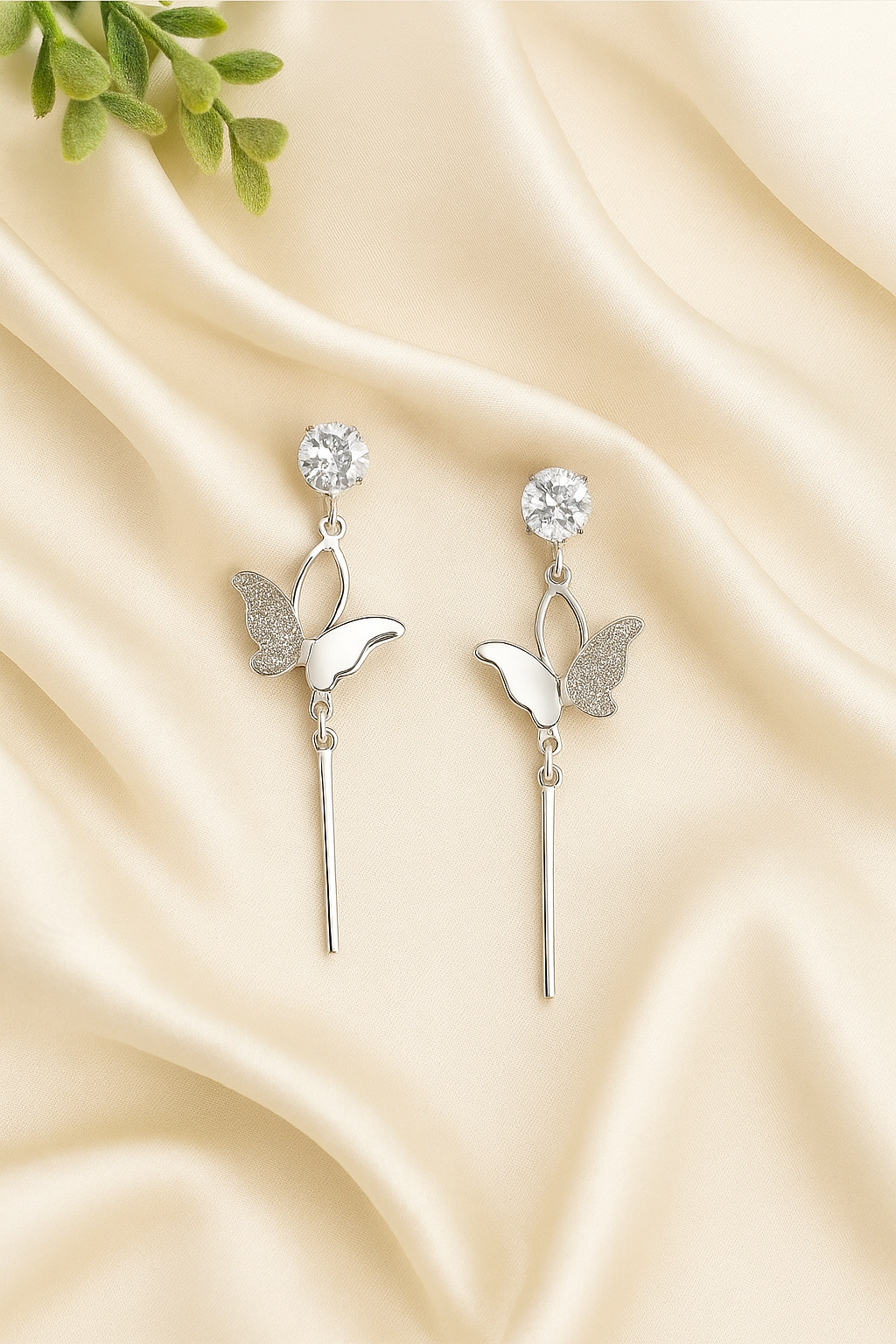 NOOR Anti-Tarnish Mini Crystal Danglers