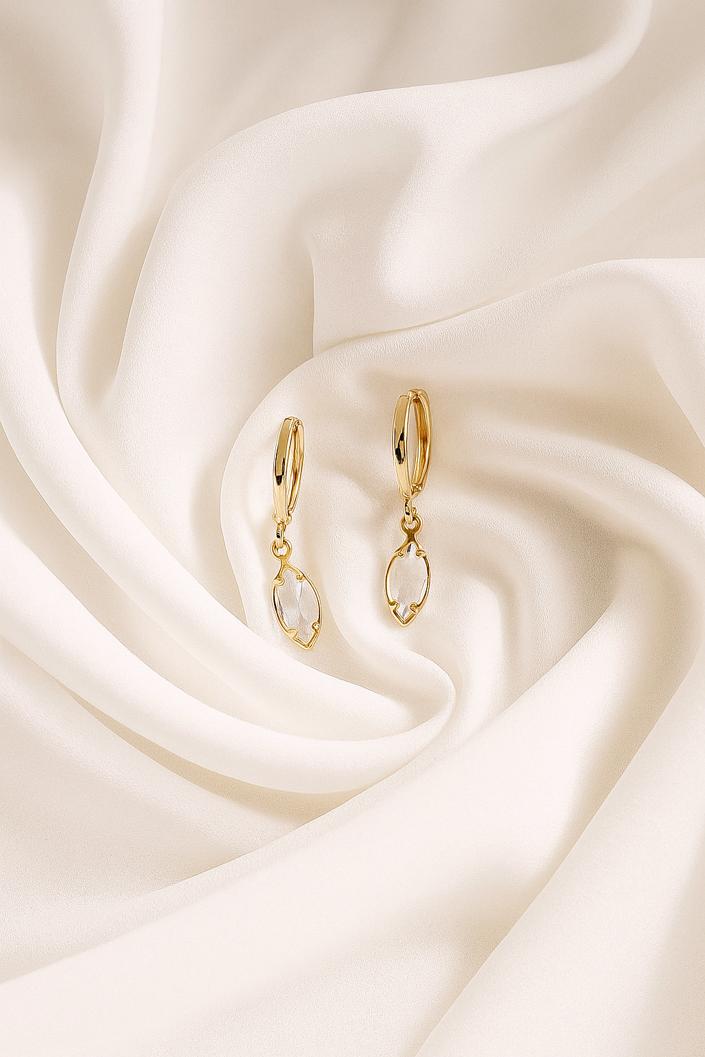 NOOR Anti-Tarnish Mini Crystal Danglers