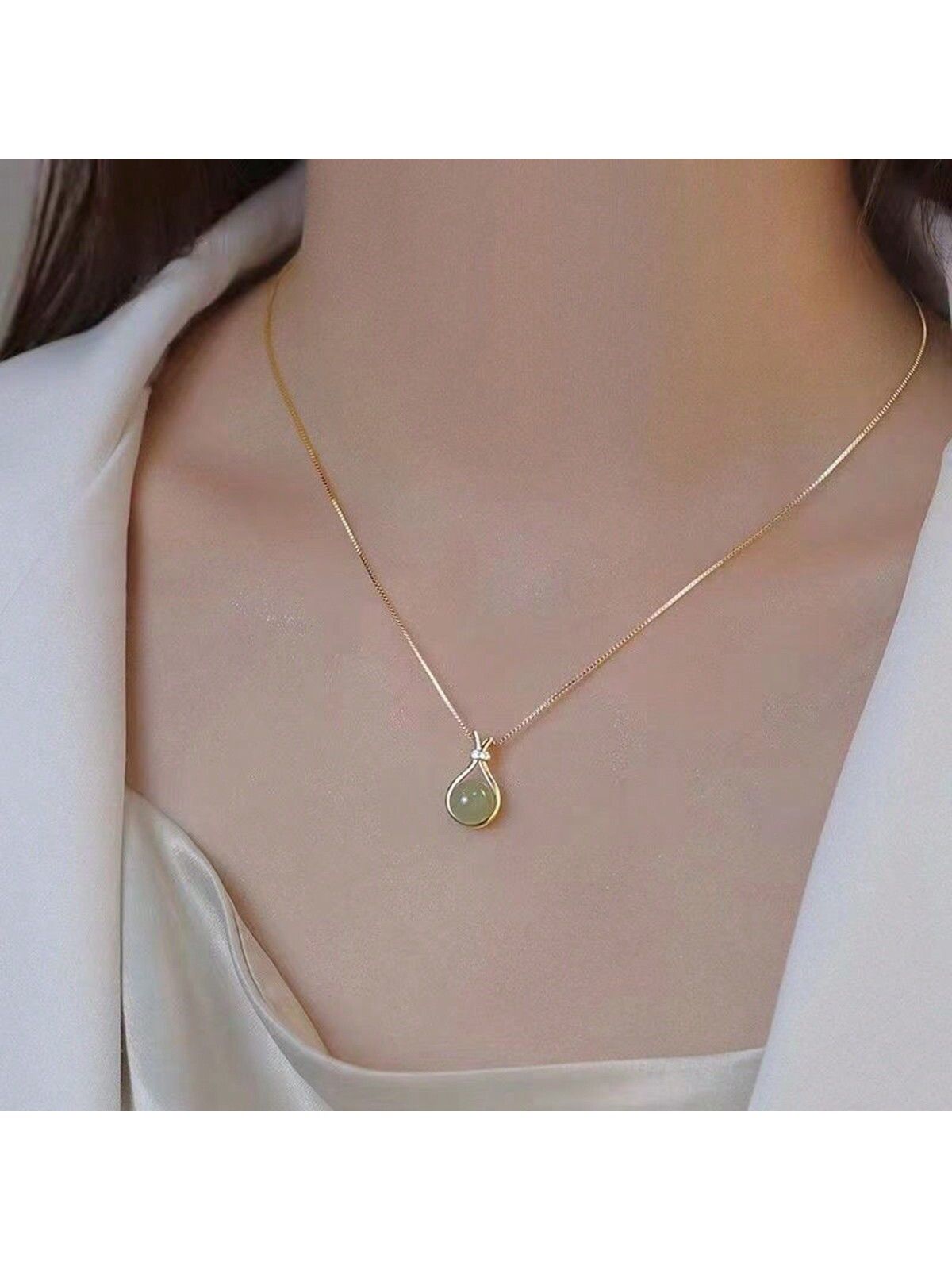 Anti-Tarnish Evergreen Pearl Studded Necklace