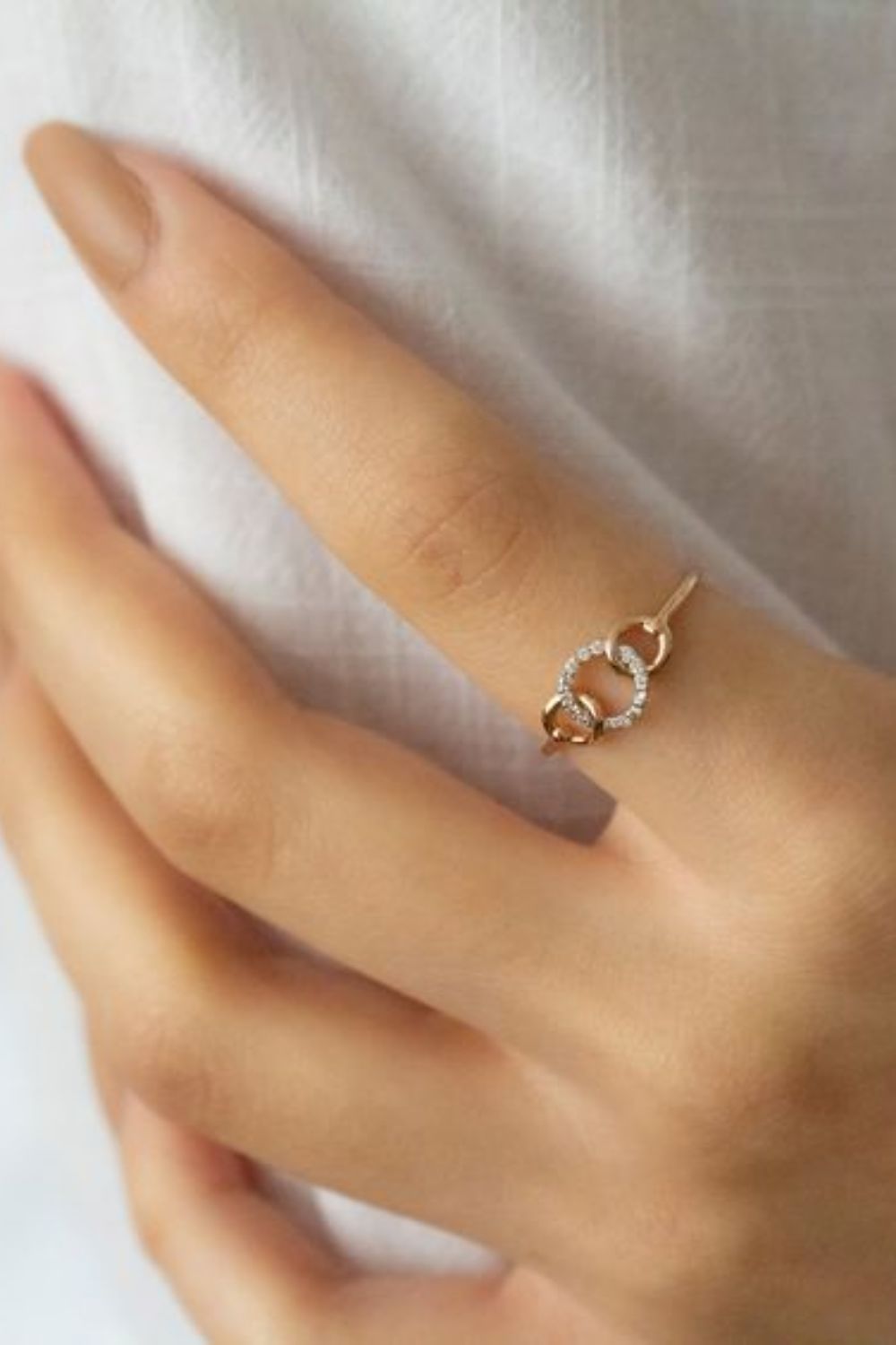 Anti-Tarnish Textured Oval Statement Ring with Crystal
