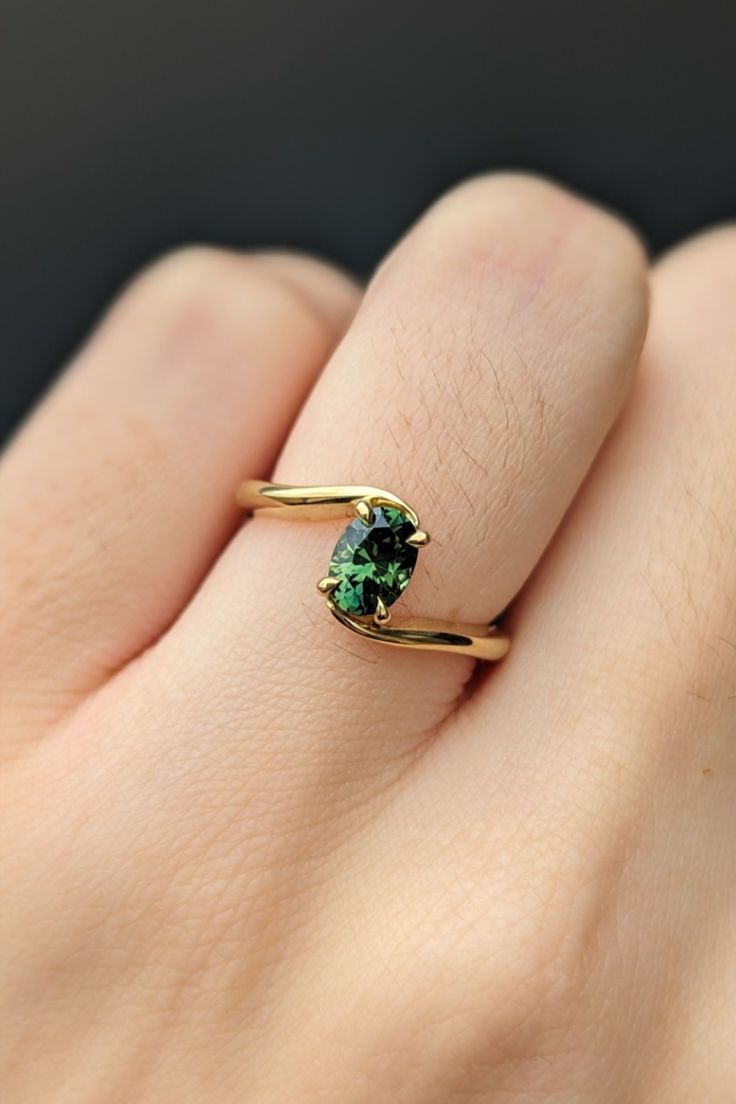 Anti-Tarnish Rectangle Shape Vintage Crystal Ring